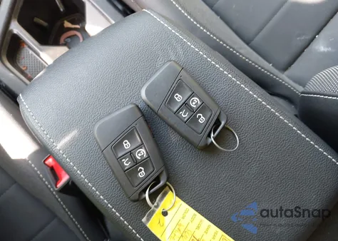 2022 Volkswagen Taos 1.5T Se из США, поврежденный, VIN 3VVYX7B26NM062904